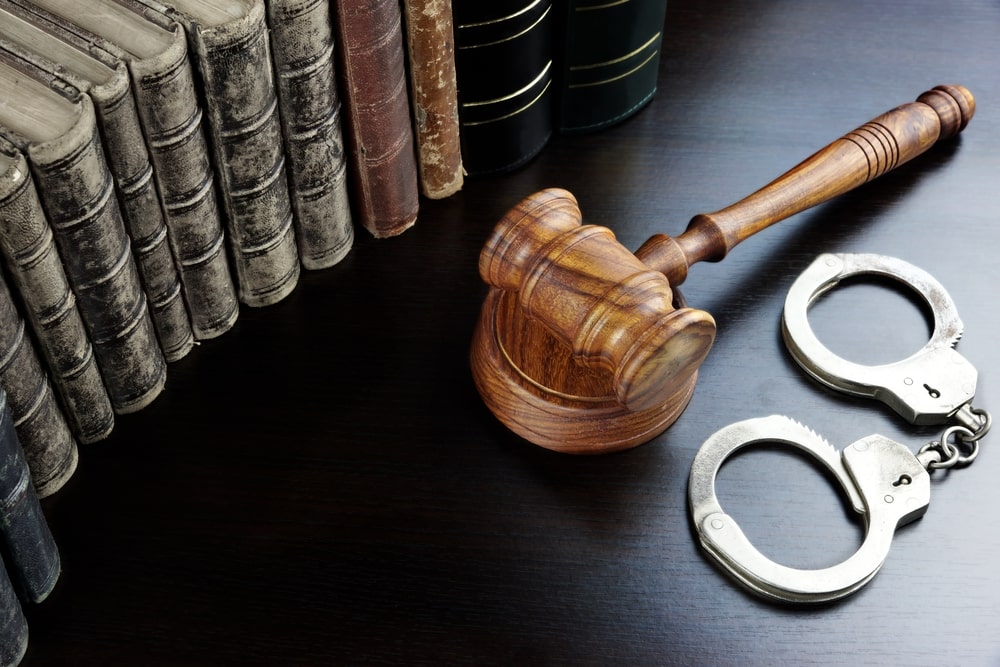 Read more about the article Understanding Criminal Defense Strategies