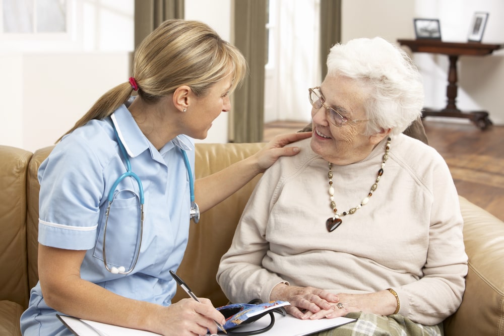 Read more about the article Benefits Of In-Home Care For Seniors